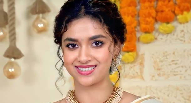 ഹരിയേട്ടാ എനിക്കെന്തോ ടെൻഷൻ ആവുന്നു… ഏട്ടൻ ഇല്ലാതെ… എനിക്ക് പറ്റില്ല ഹരിയേട്ടാ…. വീഡിയോ കാൾ ചെയ്തപ്പോൾ ഹരിയുടെ മുന്നിൽ