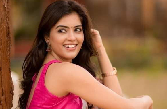 ഇന്നലെക്കൂടി മനുവേട്ടൻ പറഞ്ഞിരുന്നു” നമ്മുടെ മക്കൾക്കായി നമുക്കെല്ലാം മറന്ന് ഒരുമിച്ചു ജീവിച്ചു കൂടെ…“ഇല്ല..തനിക്കതിനു കഴിയുമായിരുന്നില്ല..