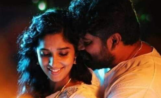 രാത്രിയാകുന്തോറും മനോജിന്റെയുള്ളിൽ ഭയം കരിനിഴൽ വീഴ്ത്തി തുടങ്ങി അഞ്ചു വർഷത്തെ പ്രണയ സാക്ഷാൽക്കരമാണ് പൊന്നുവിന്റെ കഴുത്തിൽ ചാർത്തിയ താലി…