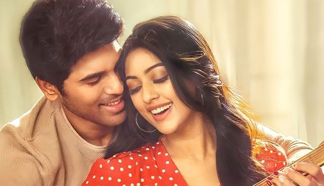 ഇന്നൊരു രാത്രികൂടി കഴിഞ്ഞാൽ അവൾ മറ്റൊരാളുടെ ഭാര്യയാണ്..ചുട്ടുപൊള്ളുന്ന ഓർമ്മയിലെന്റെ നെഞ്ചകം വിങ്ങിപ്പൊട്ടി…