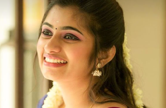 നിന്നോടാര് പറഞ്ഞു അവര് ഭാര്യ ഭർത്താക്കന്മാർ ആണെന്ന്..