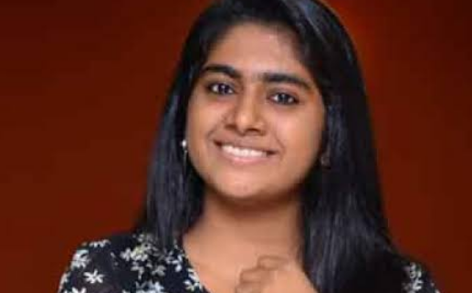 നിനക്ക് അങ്ങനെ ഫ്രീയായി ഒരു കുഞ്ഞിനെ കിട്ടിയല്ലേ.. “..