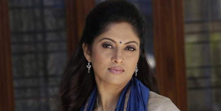 അച്ഛൻ ജീവിച്ചിരിക്കേ മകൻ അമ്മയുടെ രണ്ടാം കല്യാണം നടത്താൻ തീരുമാനിച്ചതും…