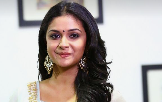 “എന്താ നിമ്മി ഇന്നലെ കുറെ കുട്ടികൾ ഒക്കെ വരുന്നത് കണ്ടല്ലോ. ദിയയുടെ കൂട്ടുകാരായിരിക്കുമല്ലേ?”