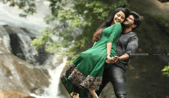 അച്ചൂ……….”  മറുപടി കേള്‍ക്കാതായപ്പോൾ കണ്ണന്‍ ഒന്നുകൂടി ഉറക്കെ വിളിച്ചു.