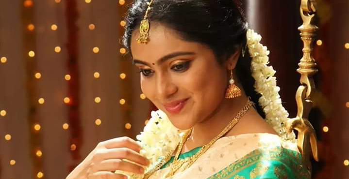 രണ്ടാഴ്ചക്കുള്ളിൽ വിവാഹത്തിന് ഇരുകൂട്ടർക്കും സമ്മതം… എന്നും വിളിക്കുമായിരുന്നെങ്കിലും എനിക്ക് എക്സാം നടക്കുന്നത് കൊണ്ടു കൂടുതലൊന്നും സംസാരിച്ചിരുന്നില്ല.. അങ്ങനെ വിവാഹം കഴിഞ്ഞു..