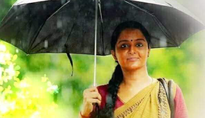 സിസിലി’ എന്ന മീൻകാരി സ്ത്രീയോട് എനിക്കെന്നും വെറുപ്പായിരുന്നു. കറുത്തു തടിച്ച,ദേഹത്തു മീനിന്റെ പറ്റിപ്പിടിച്ച ചെതുമ്പൽ തിളക്കമുള്ള,തുണികളിൽ മീനിന്റെ ഉളുമ്പ് മണമുള്ള അവരെ അത്രയേറെ വെറുക്കാൻ കാരണം