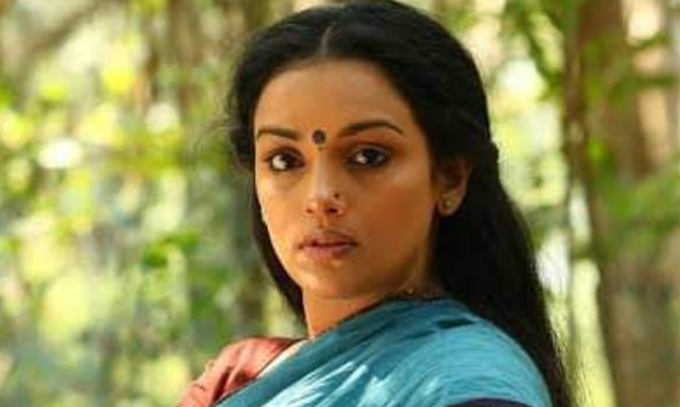 ജോലിയില്ലാതിരുന്ന കാരണം കെട്ടിയോൻ വീട്ടിലുണ്ടാർന്നു..  രാവിലെ ഞാൻ അയലക്കറി വെച്ച്..