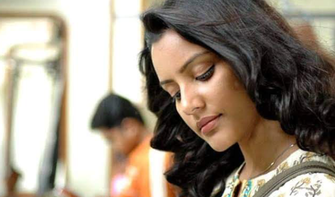 ഫൈവ് സ്റ്റാർ ഹോട്ടലിൽ സായിപ്പിനോടൊപ്പം ഒരു രാത്രി, കിട്ടുന്നത് ഒരു ലക്ഷമാ, എന്റെ…..