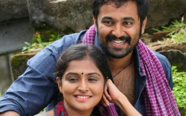 അന്ന് രാത്രി മുരളി ജോലി കഴിഞ്ഞു വരുമ്പോൾ കൂടെ ഒരു പെണ്ണും ഉണ്ടായിരുന്നു.