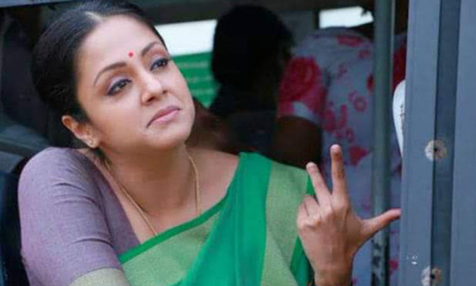 അമ്മേ ഗൗരി ഹോസ്പിറ്റലിൽ അഡ്മിറ്റ്‌ ആണെന്ന് ഇപ്പോ അവളുടെ അമ്മ വിളിച്ചു പറഞ്ഞു ഞാൻ നാട്ടിലേക്ക് പോകുവാ.. അമ്മയും അച്ഛനും വരുന്നുണ്ടെങ്കിൽ വരാം..