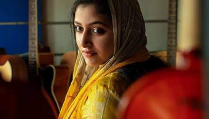 നബീൽ മോനിന്ന് വല്ലുമ്മാൻ്റെ കൂടെ കിടന്നാൽ മതി  ഇല്ല എനിക്കെൻ്റെ ഉമ്മിച്ചിൻ്റെ കൂടെ കിടക്കണം, എന്നെ വിട്, ഞാൻ പോട്ടെ,,